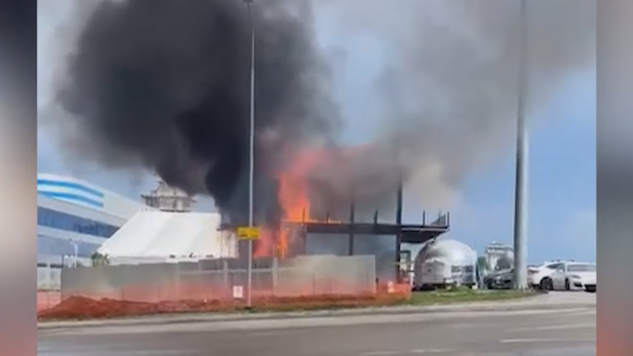 У аэропорта Минеральных Вод произошел пожар