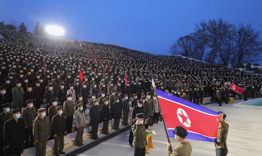 Газета КНДР сообщила о 800 тыс. записавшихся в армию за сутки