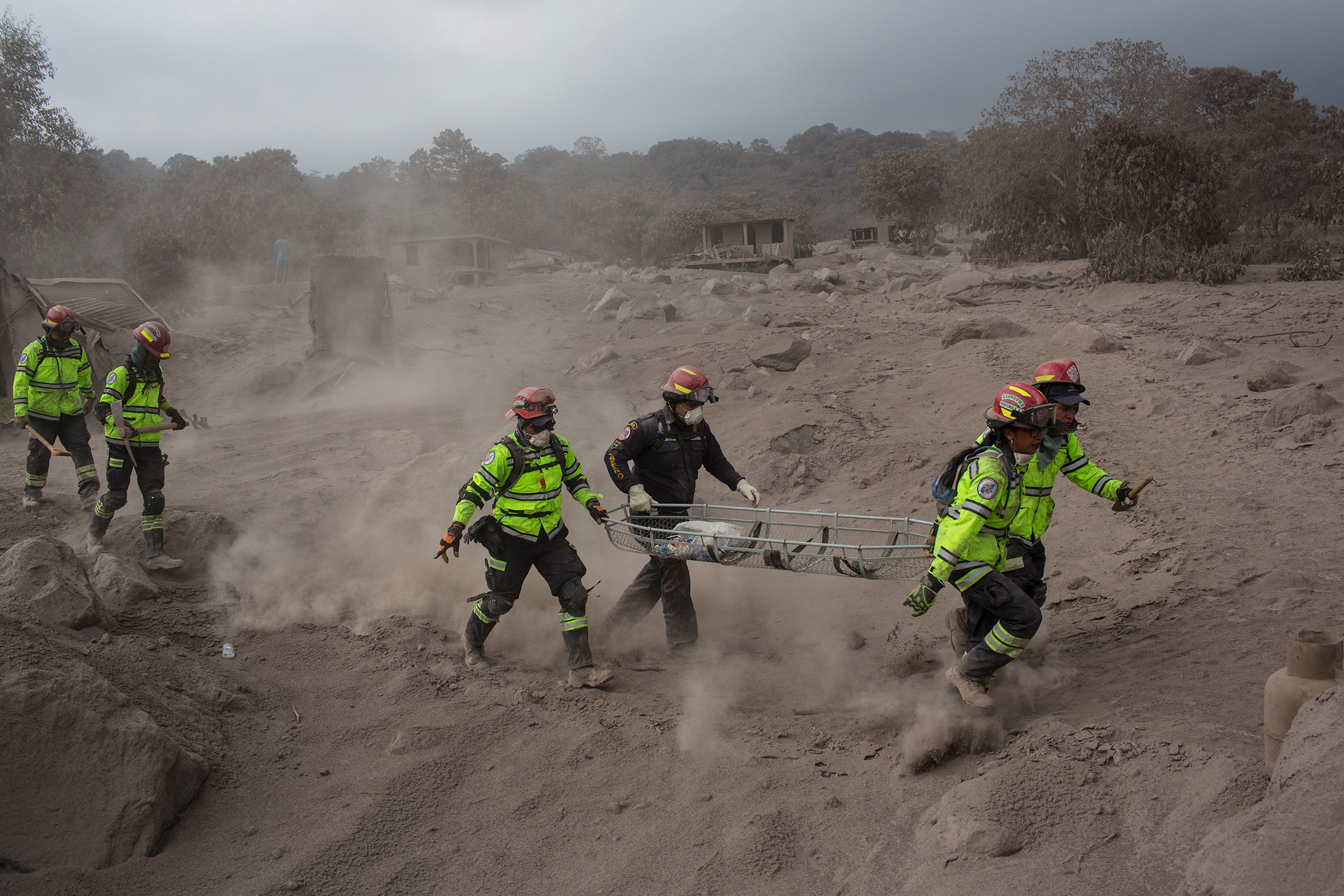 Во время извержения около 3 тыс. человек были эвакуированы из областей, расположенных рядом с вулканом
