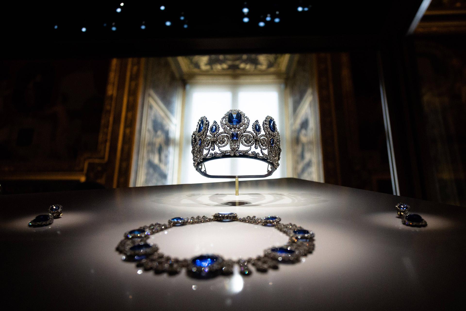 Cапфировая парюра королевы Марии-Амели