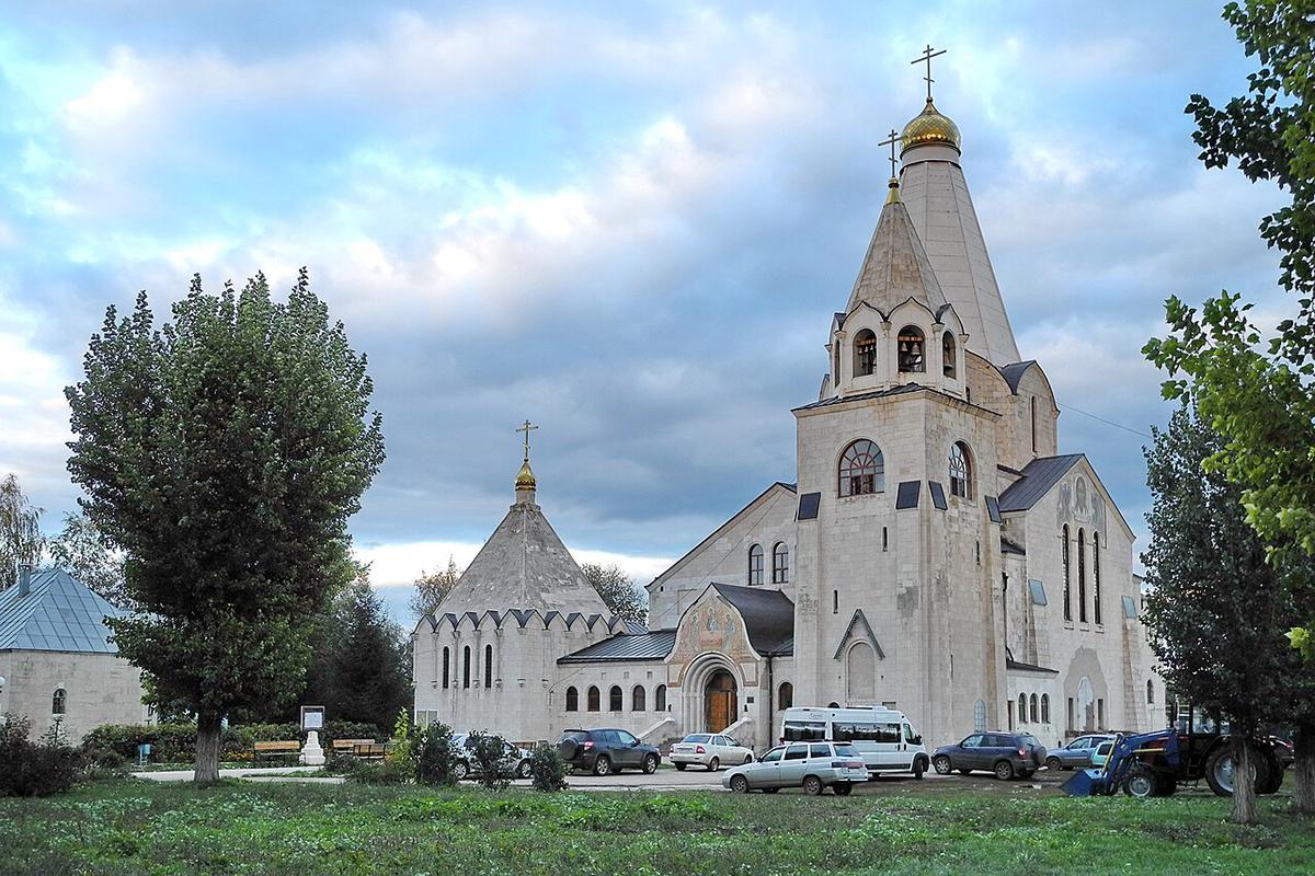 Церковь Троицы Живоначальной в селе Балаково