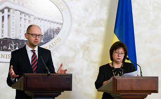 Премьер-министр Украины Арсений Яценюк и&nbsp;министр финансов Наталья Яресько
