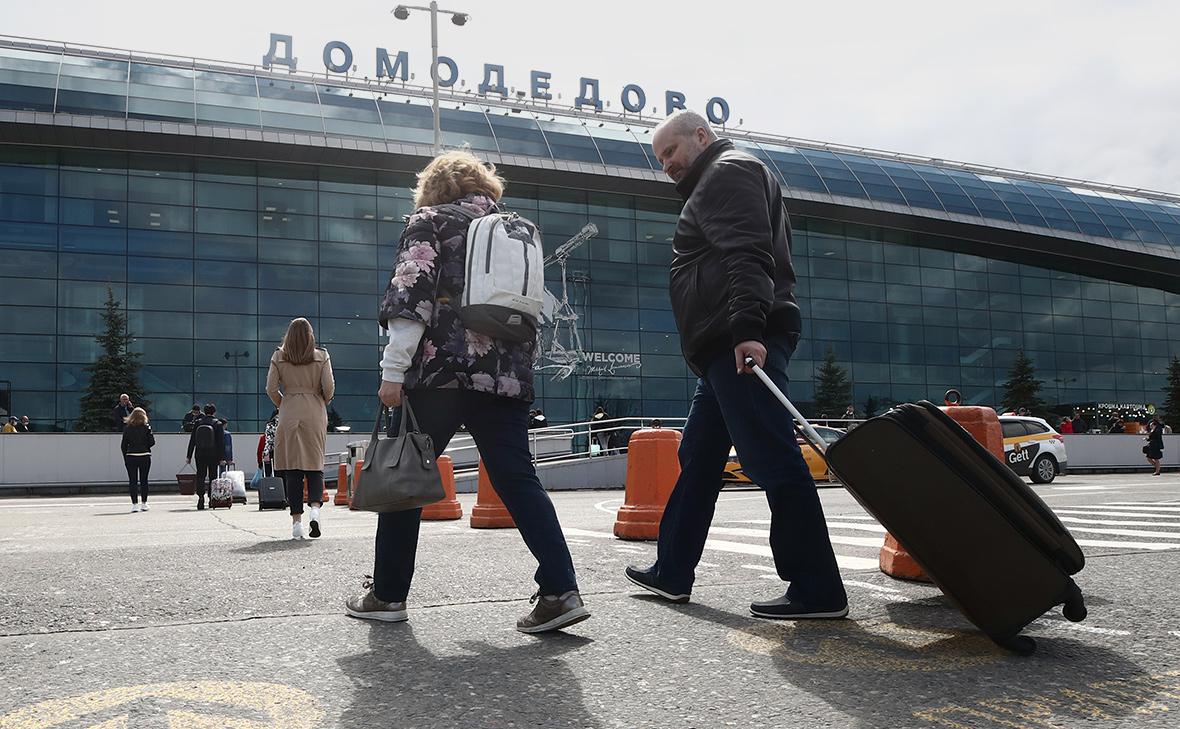 В аэропорту Домодедово открыли курилки — РБК