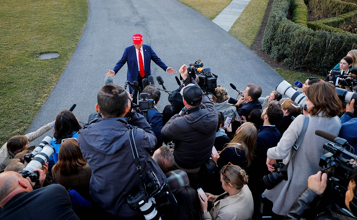 Brian Snyder / Reuters