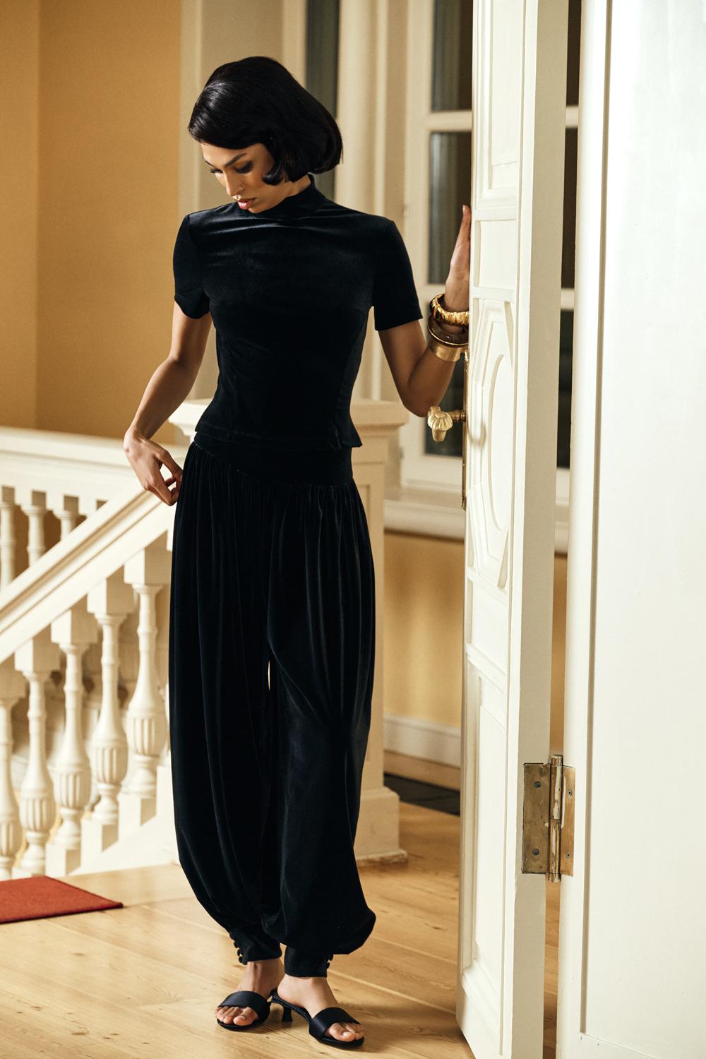 Топ Billie, брюки Evie