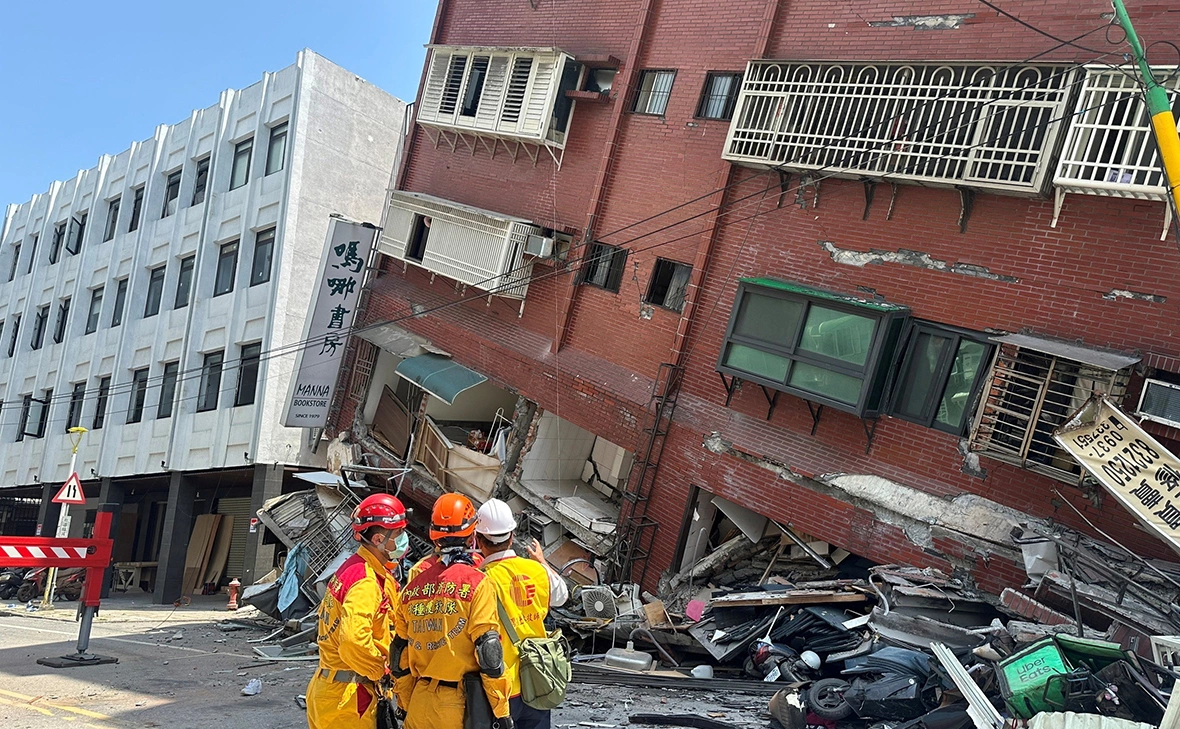 Taiwan National Fire Agency / Reuters