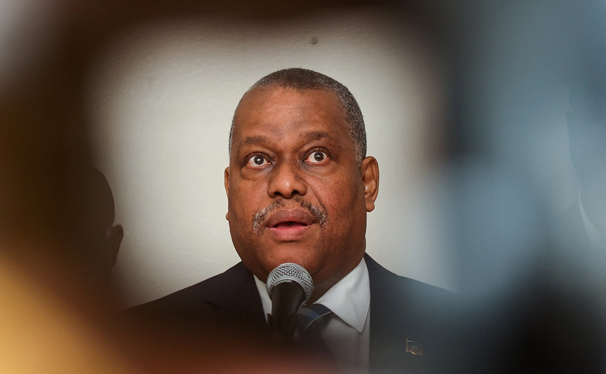 Ralph Tedy Erol / Reuters