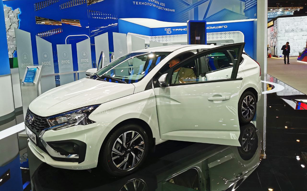 Lada Iskra SW