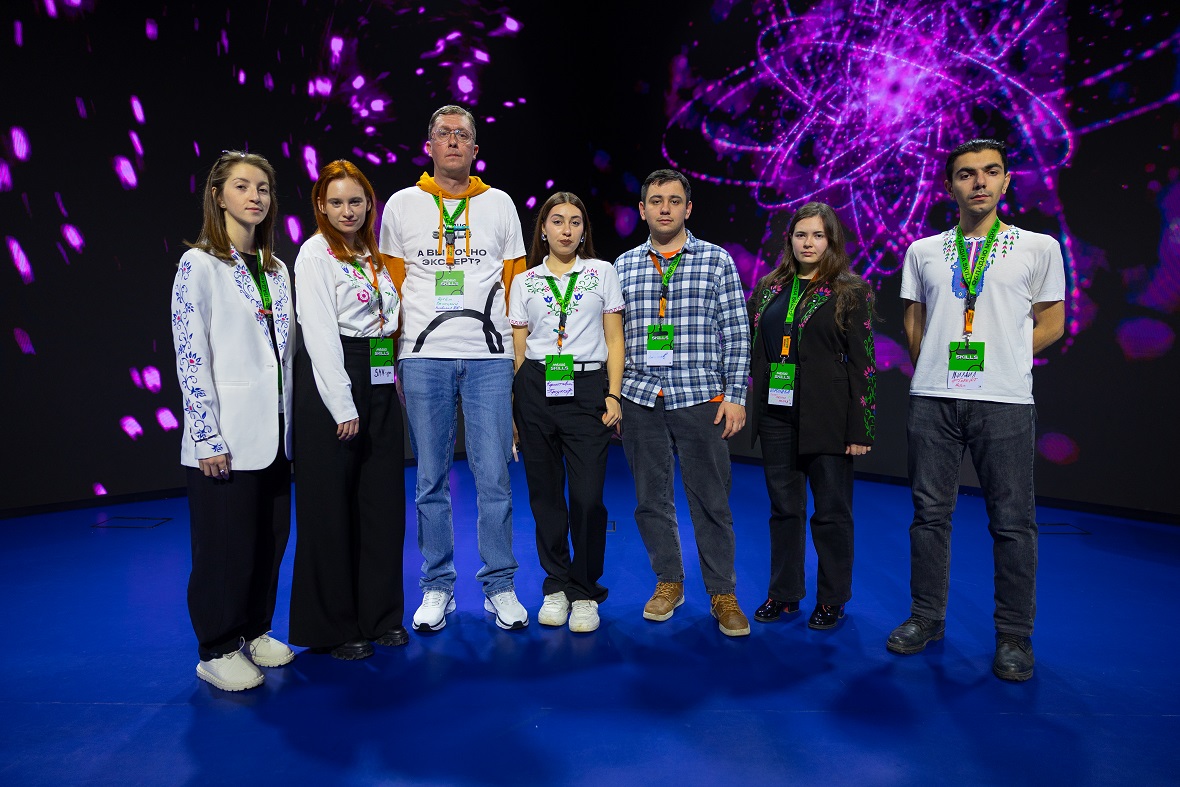 Кубанская сборная команда &laquo;Голос южного медиа&raquo; медиашколы &laquo;Лаборатория PROМедиа&raquo; стала победителем конкурса зрительских симпатий по результатам общего голосования участников.
