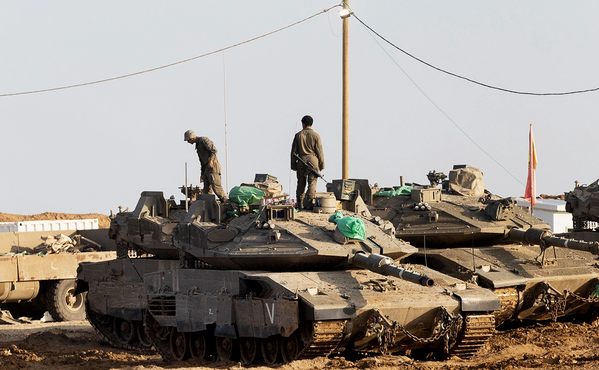 Amir Levy / Getty Images