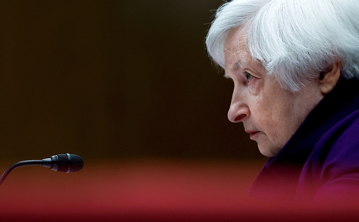 Evelyn Hockstein / Reuters