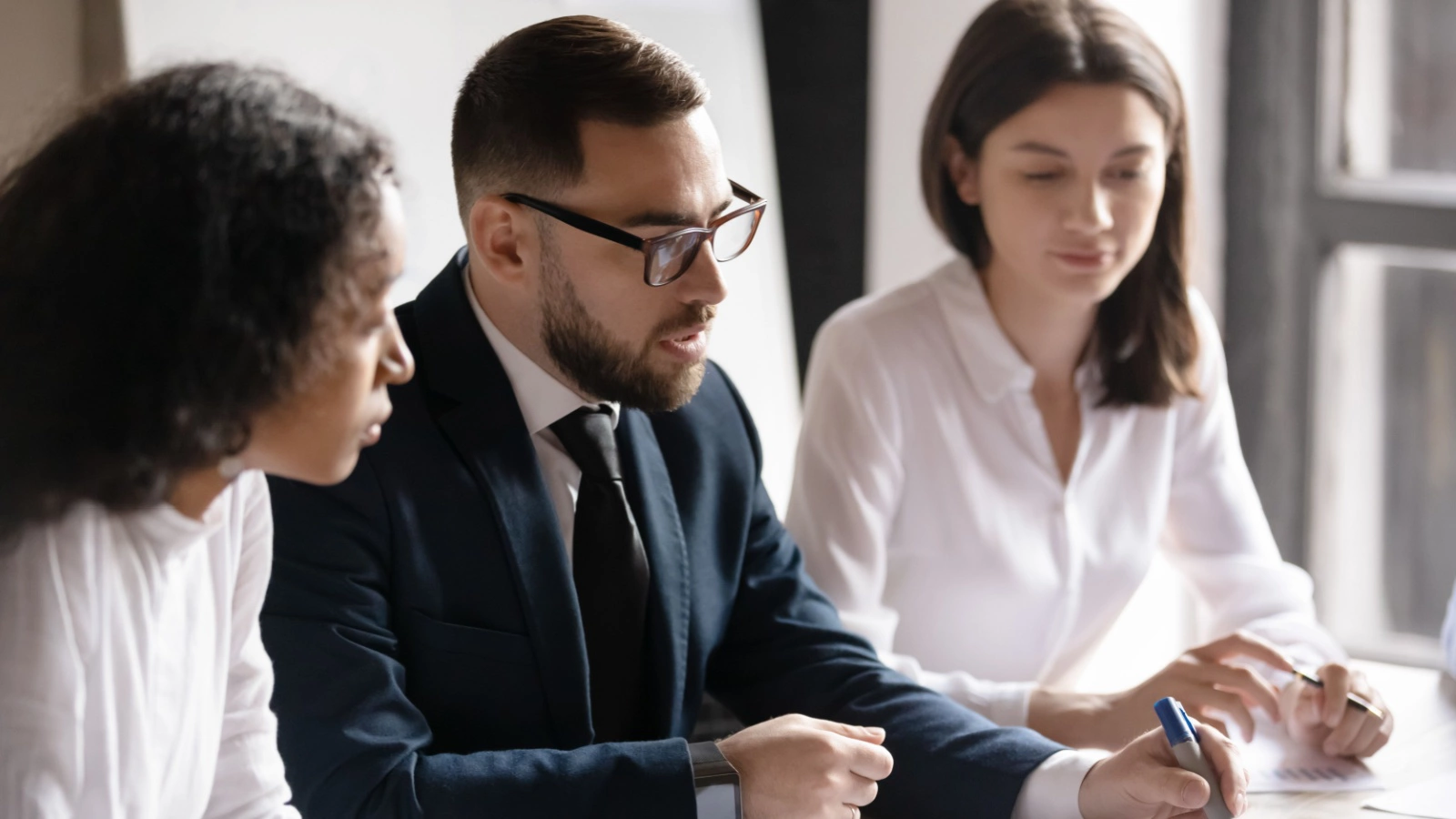 Праздник появился в США, поэтому его первоначальное название — День босса