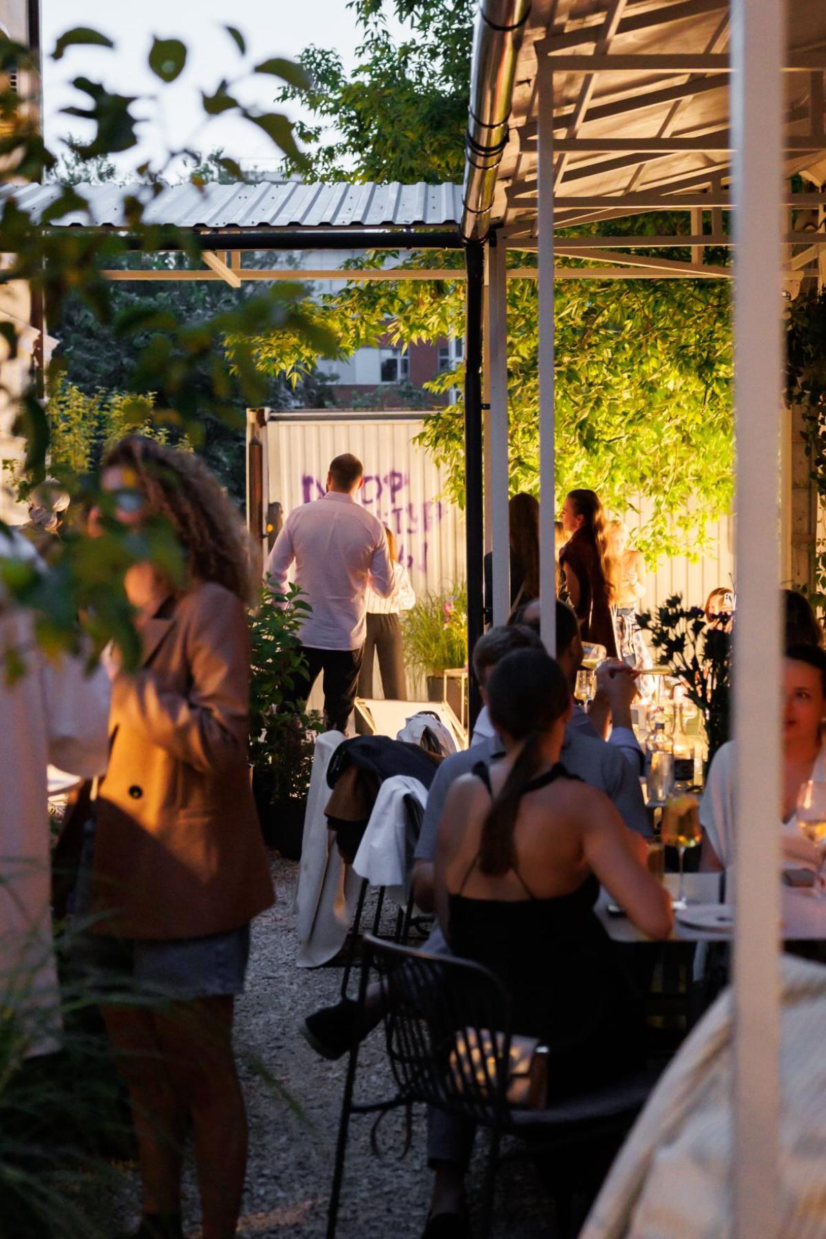 Веранда ресторана &laquo;Дом культур&raquo;