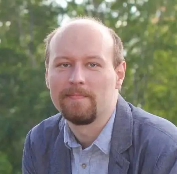 Станислав Скорик