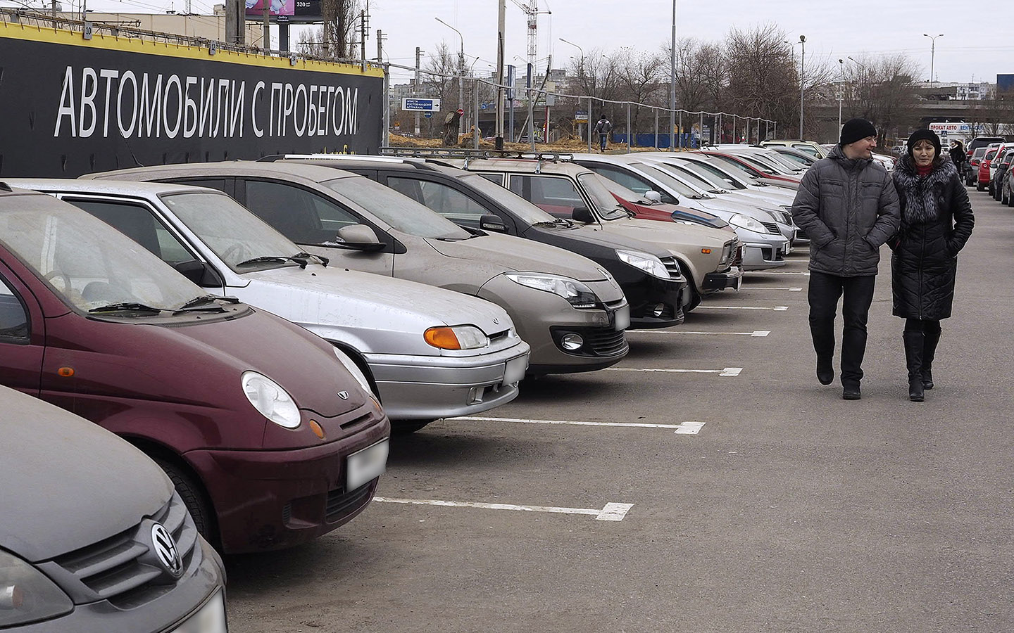 Российские автовладельцы в большинстве пока не готовы пересесть на китайские модели по целому ряду причин