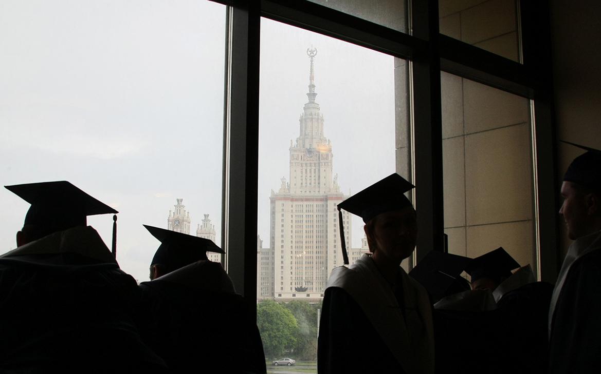 Минтруд впервые ранжировал вузы по трудоустройству и зарплате выпускников