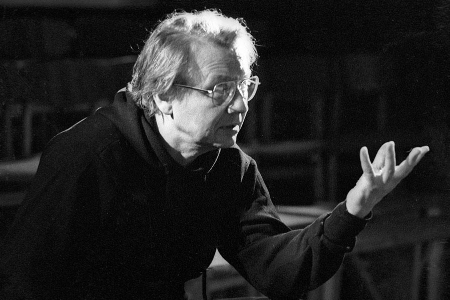 Народный артист РСФСР, директор театра &laquo;Современник&raquo; Олег Табаков на репетиции, 1982 год