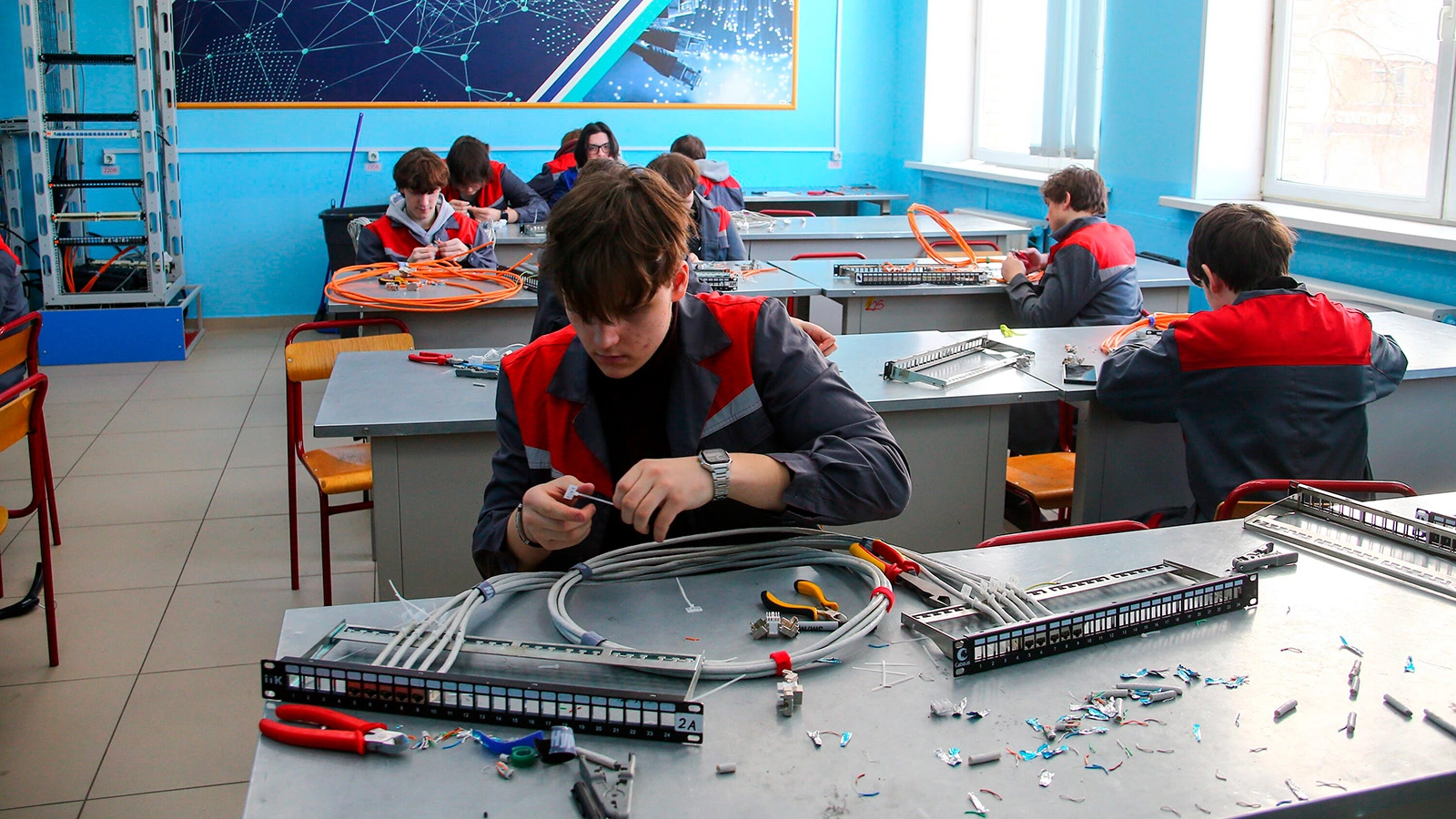 Обучение студентов в столичном колледже связи № 54