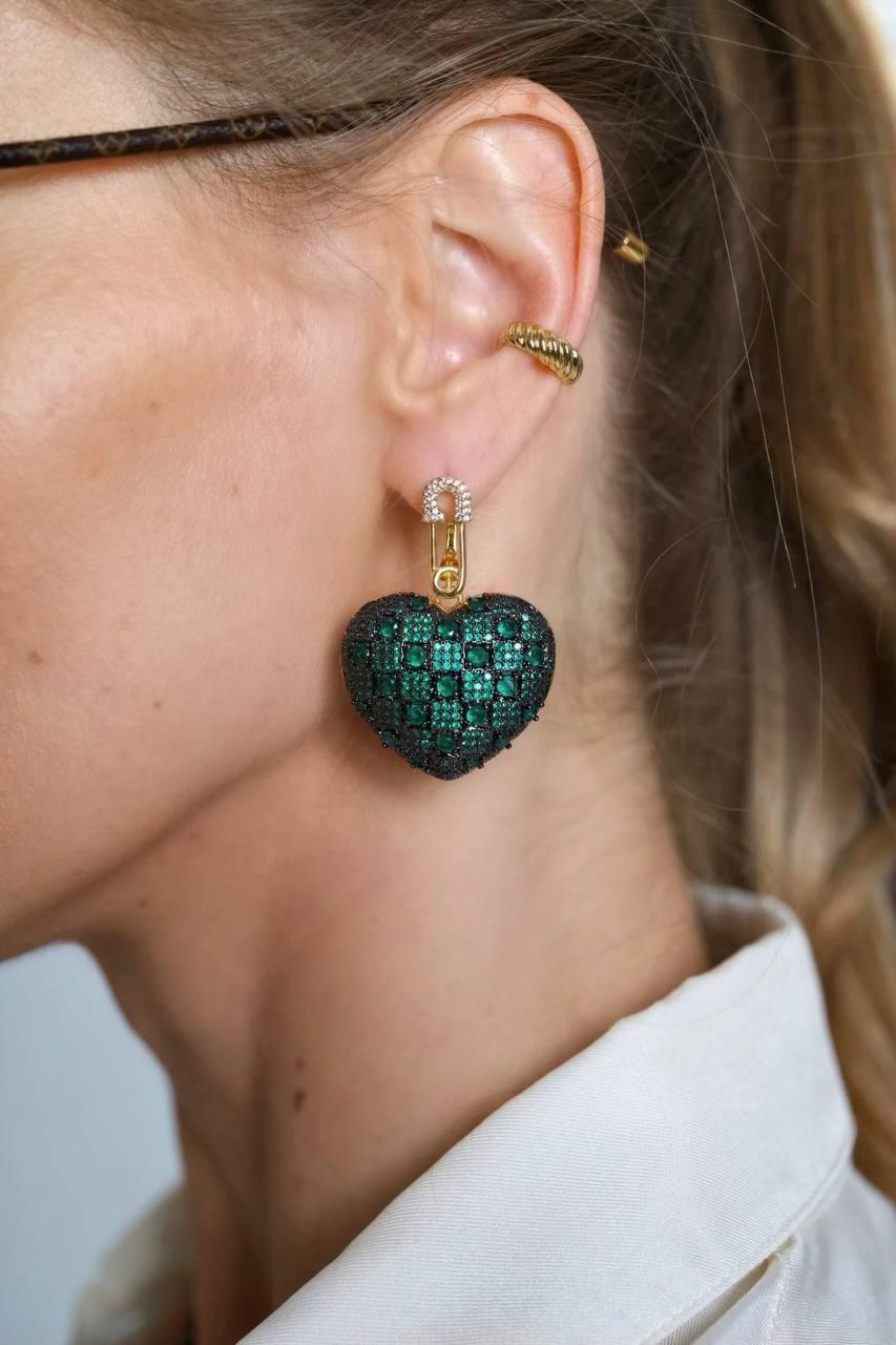 Серьги Velvet Emerald, Sexy Fish, 11 900 руб. (sexyfishjewelry.com)