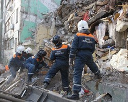 Операция МЧС в Астрахани завершена: из-под завалов подняты 10 погибших