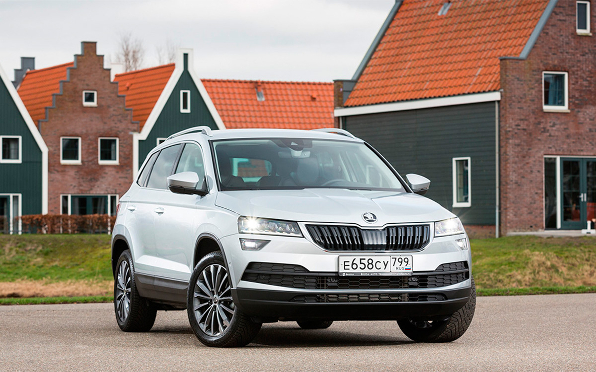 В России отзовут кроссоверы Skoda Karoq для замены обивки сидений