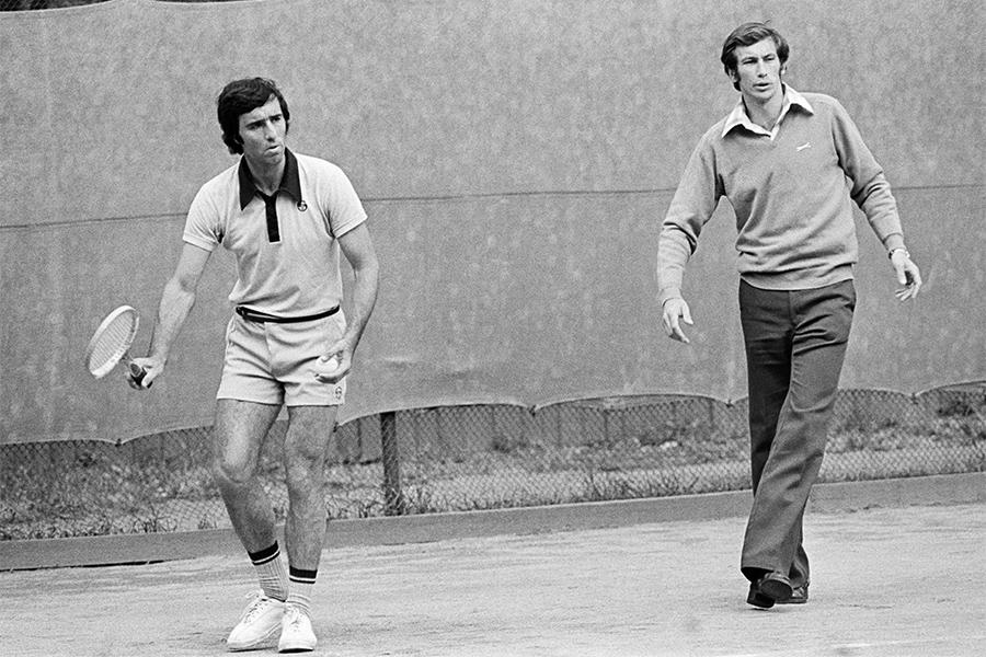 Заслуженный мастер спорта СССР по теннису Александр Метревели и Шамиль Тарпищев (справа), 1979 год