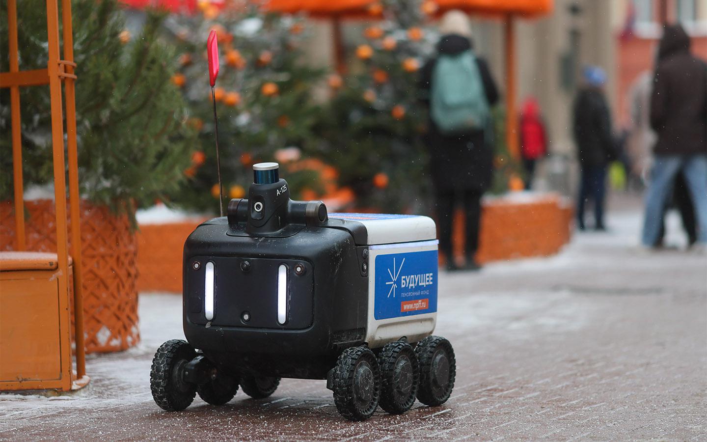 ГАИ попыталась оштрафовать робота-курьера в Москве. Но есть нюанс