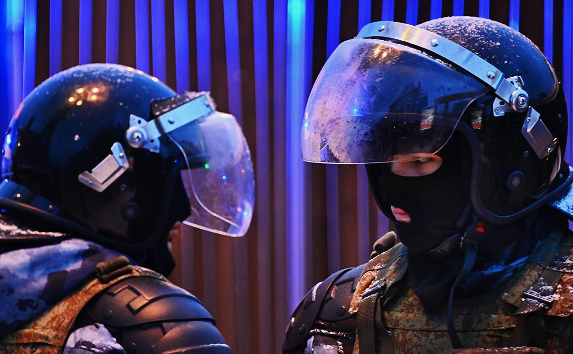 В два московских бара пришла полиция из-за подозрений в поддержке ими ВСУ