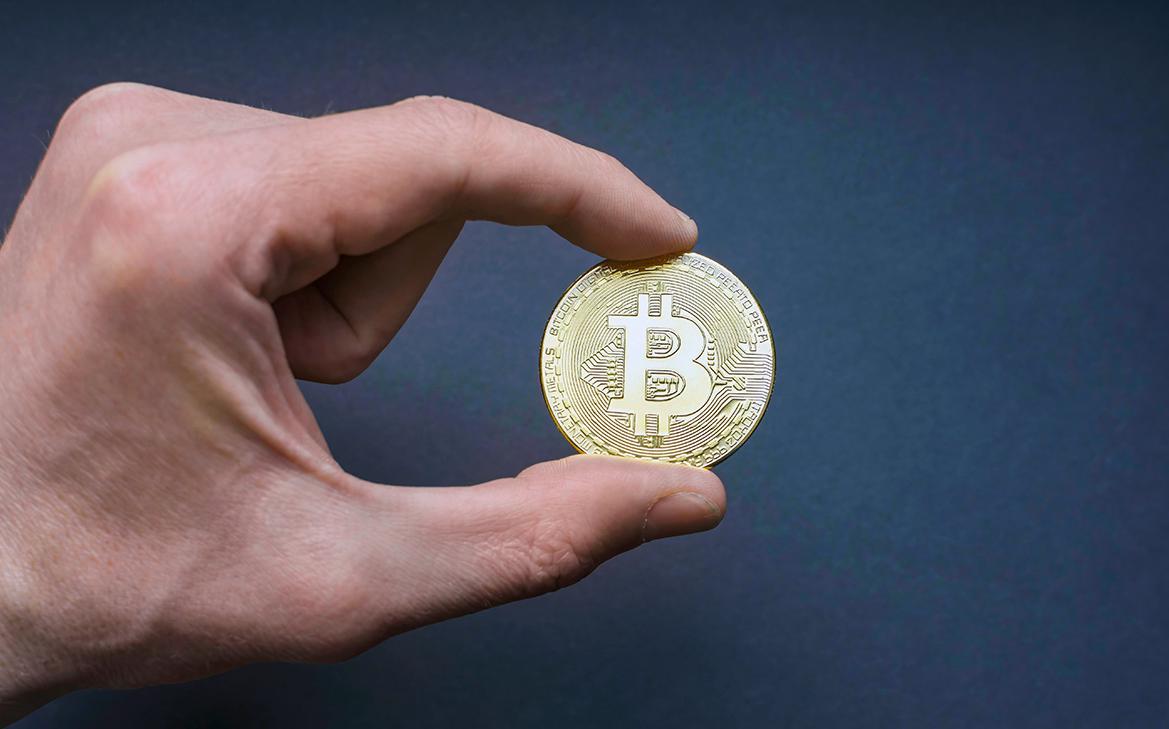 Биткоин ниже $100 тыс.: медвежий тренд на рынке криптовалют?