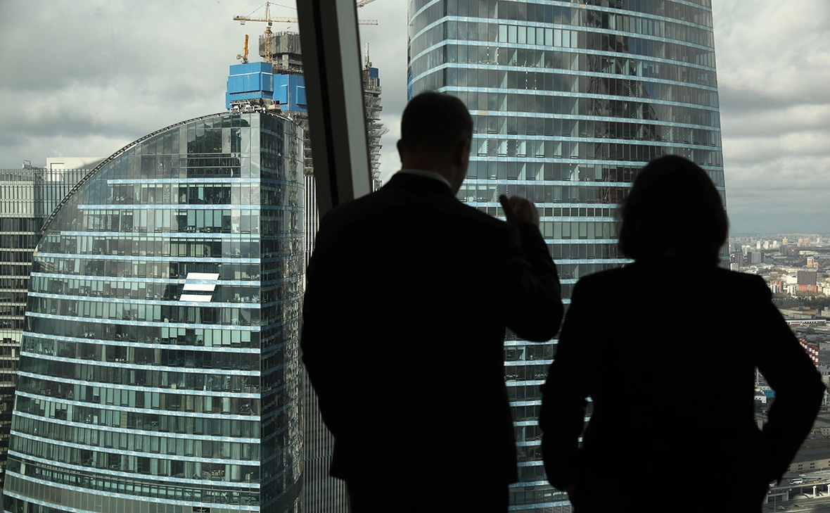 Евгений Разумный / Ведомости / ТАСС