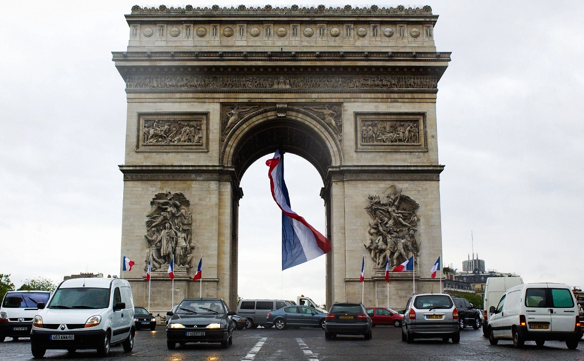 Ker Robertson / Getty Images