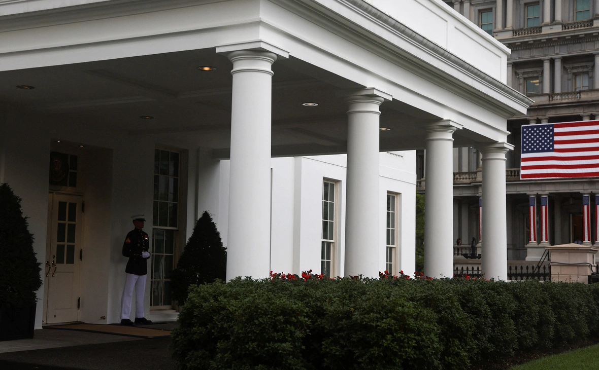 Jonathan Ernst / Reuters