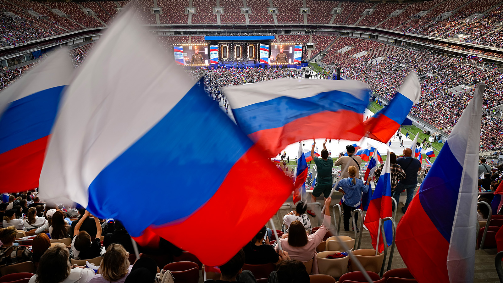 Поздравления с Днем России 2025 в стихах и прозе