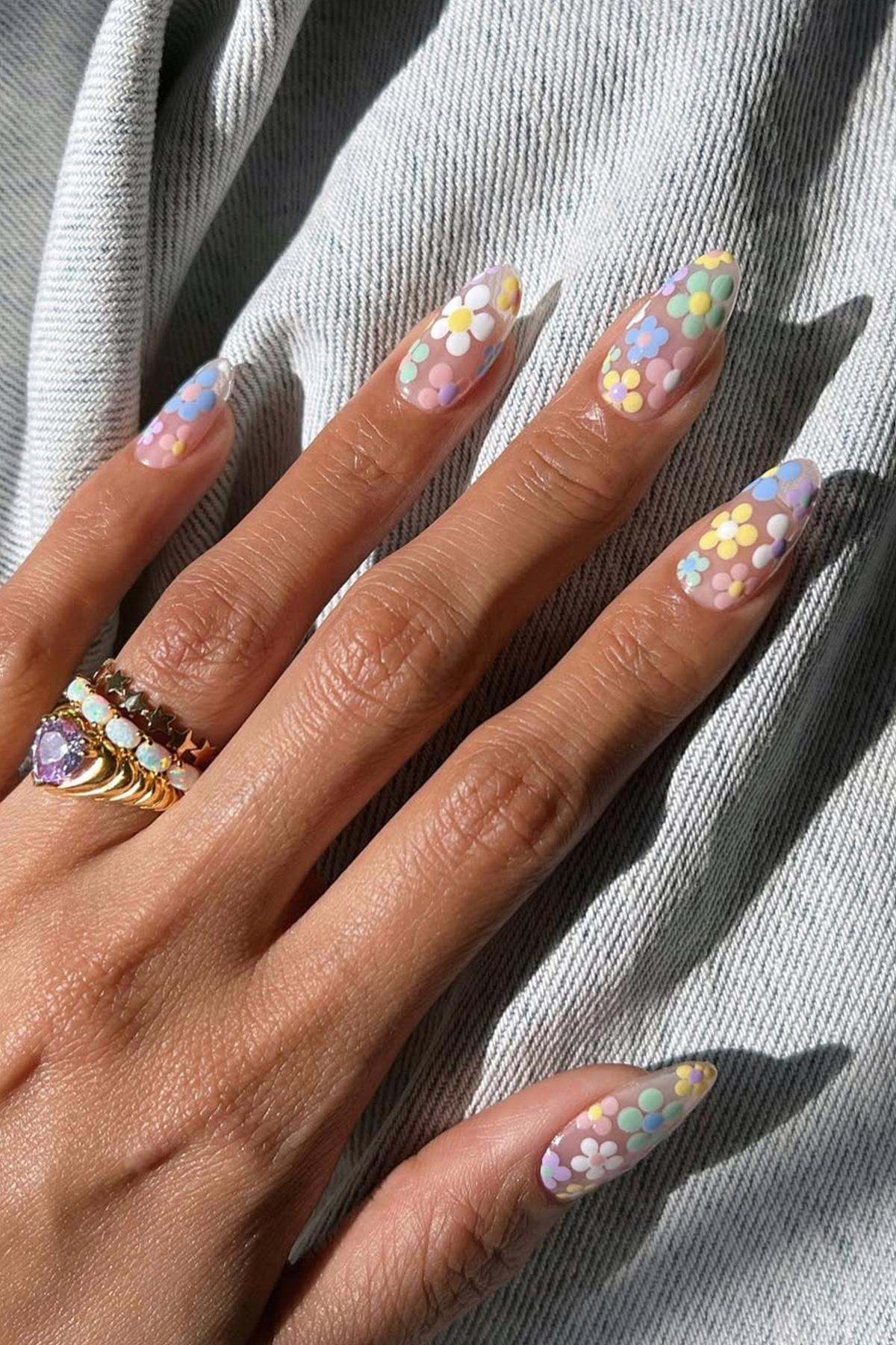 Фото: disseynails / Instagram (входит в корпорацию Meta, признана экстремистской и запрещена в России)