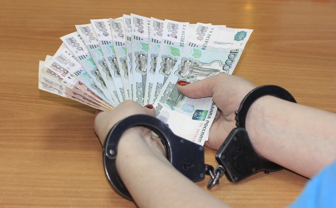 На врио главы отдела МВД РФ по Краснодару завели дело за взятку в ₽8 млн