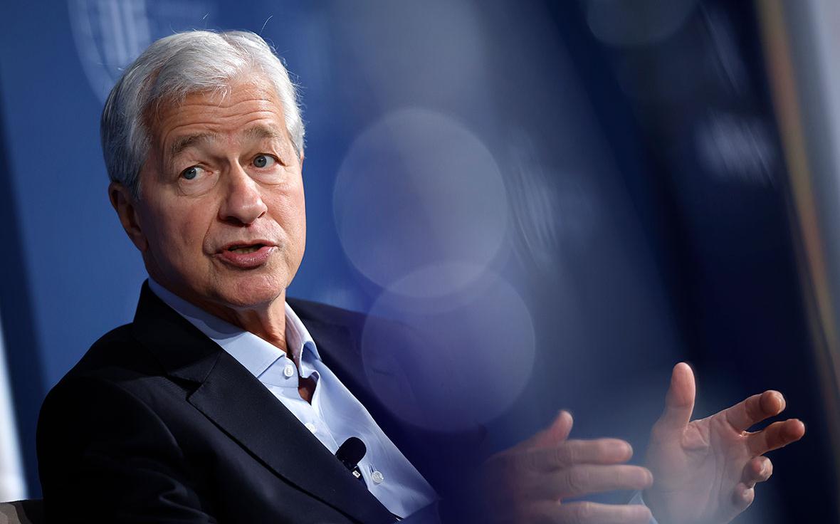 Глава JPMorgan призвал США не «наказывать» Индию за российскую нефть