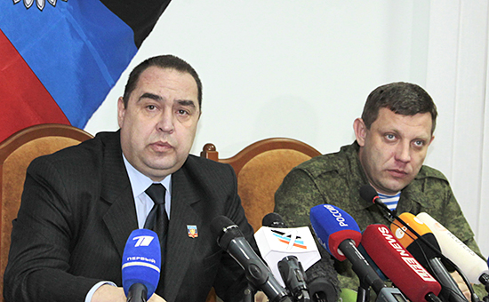 Глава ЛНР Игорь Плотницкий (слева) и ДНР Александр Захарченко