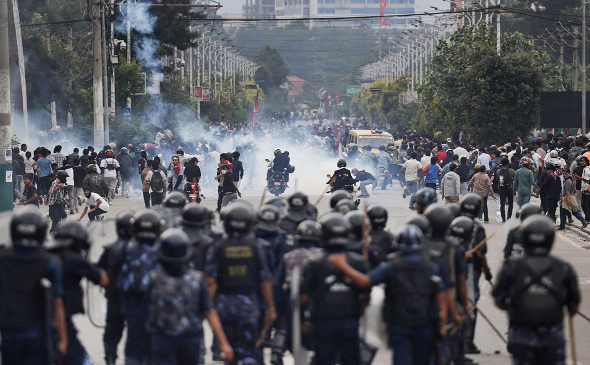 Navesh Chitrakar / Reuters