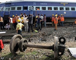В Индии теракт привел к столкновению двух поездов: 72 погибших 