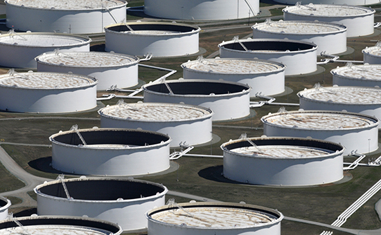 Резервуары для хранения сырой нефти в штате Оклахома



