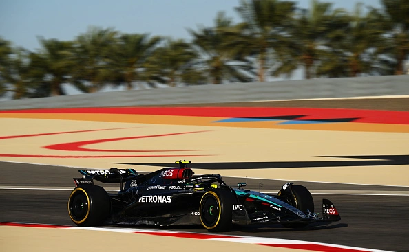 Clive Mason / Getty Images