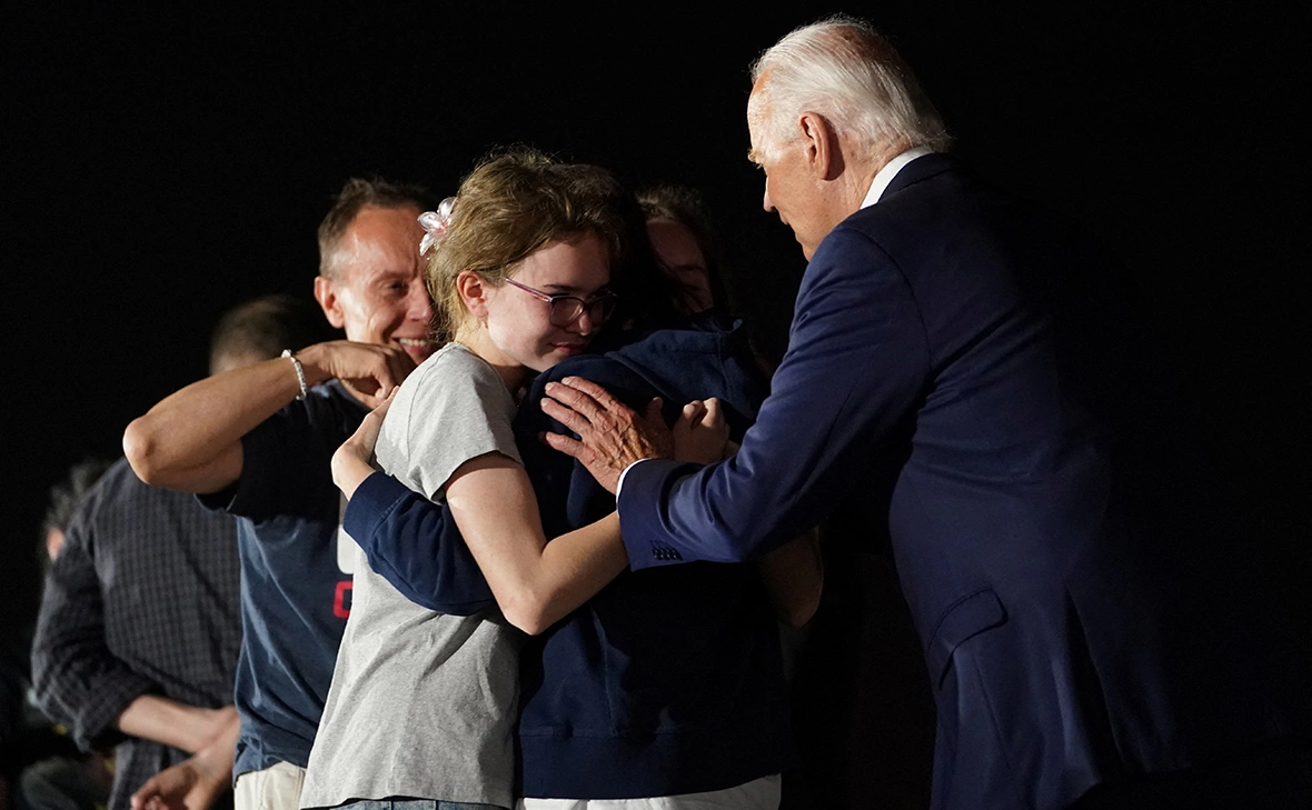 Nathan Howard / Reuters