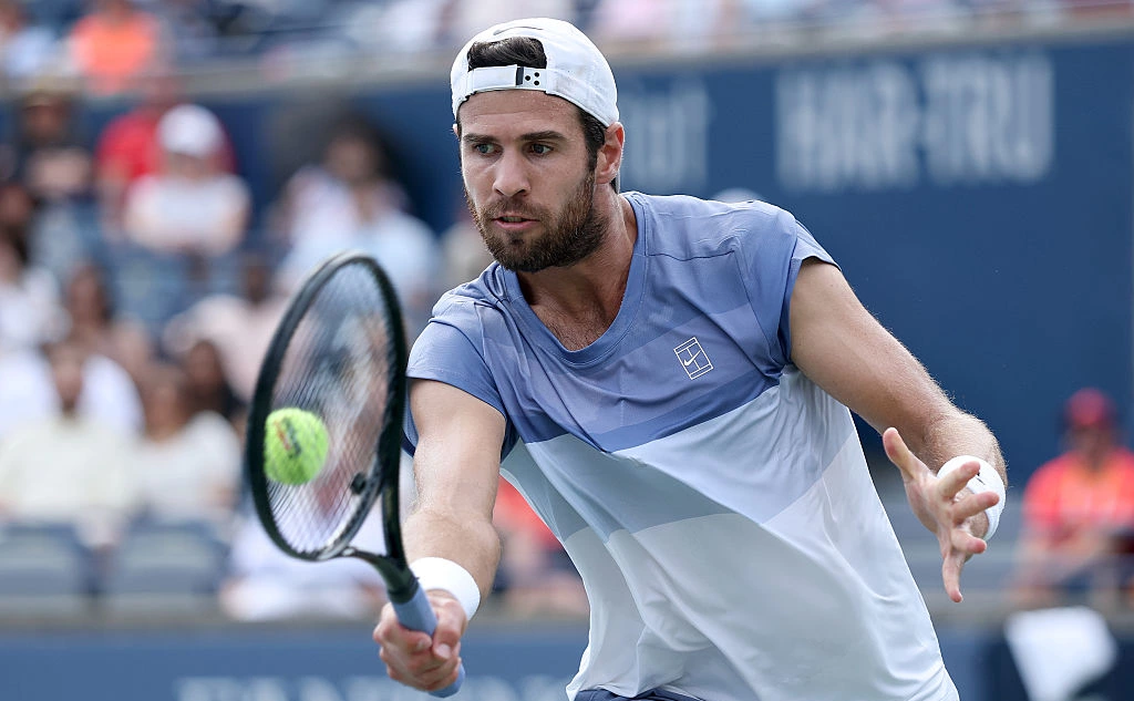 Matthew Stockman / Getty Images