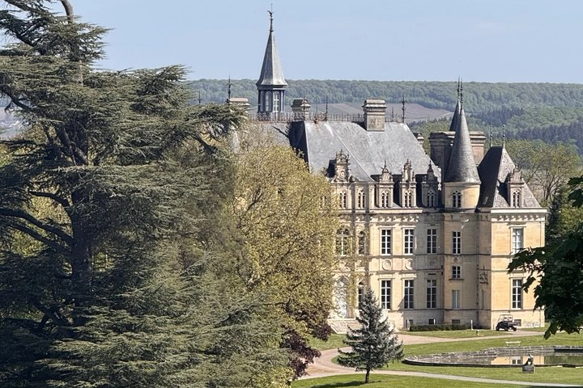Замок Бурсо (chateau de Boursault)