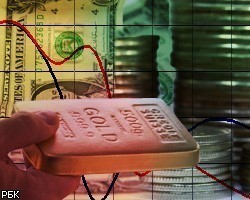 Драгоценные металлы: слабость мировых экономик толкает золото вверх
