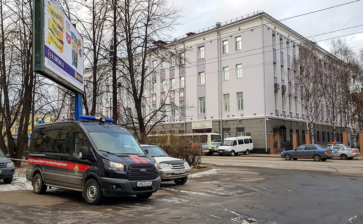 Здание управления ФСБ по Архангельской области, где произошел взрыв
