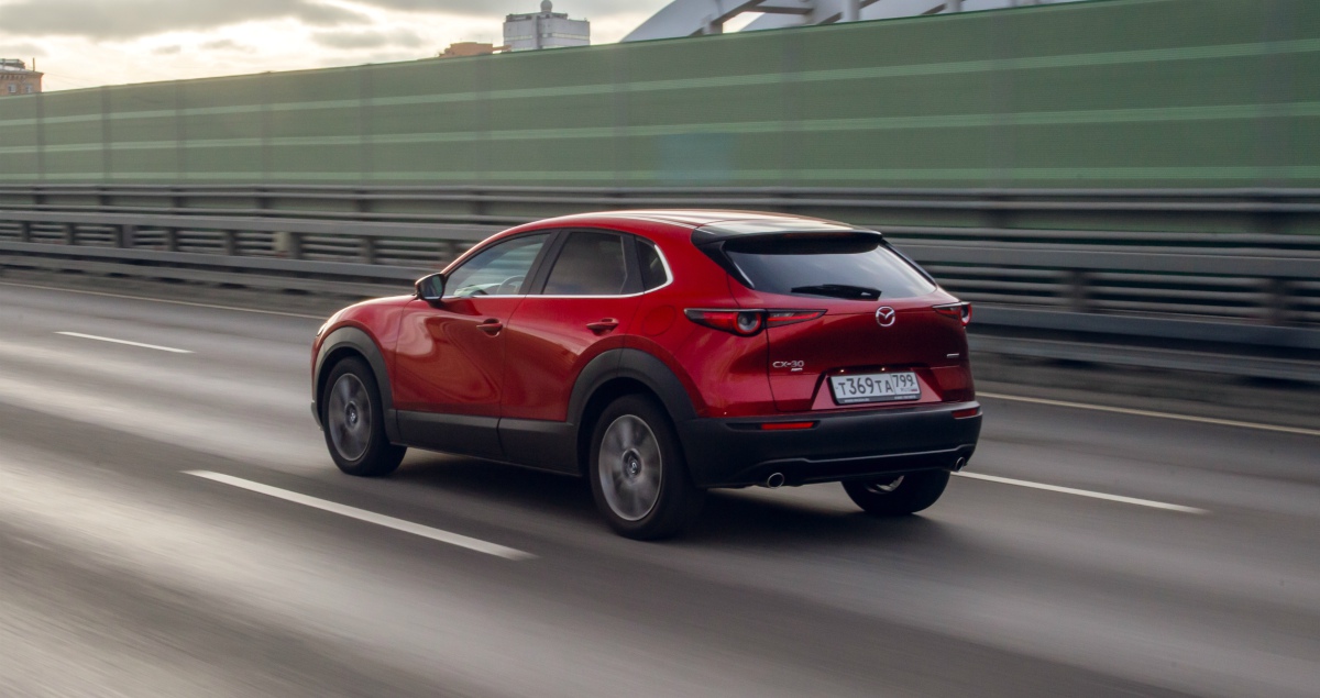 Mazda рассказала об оснащении нового кроссовера CX-30 для России