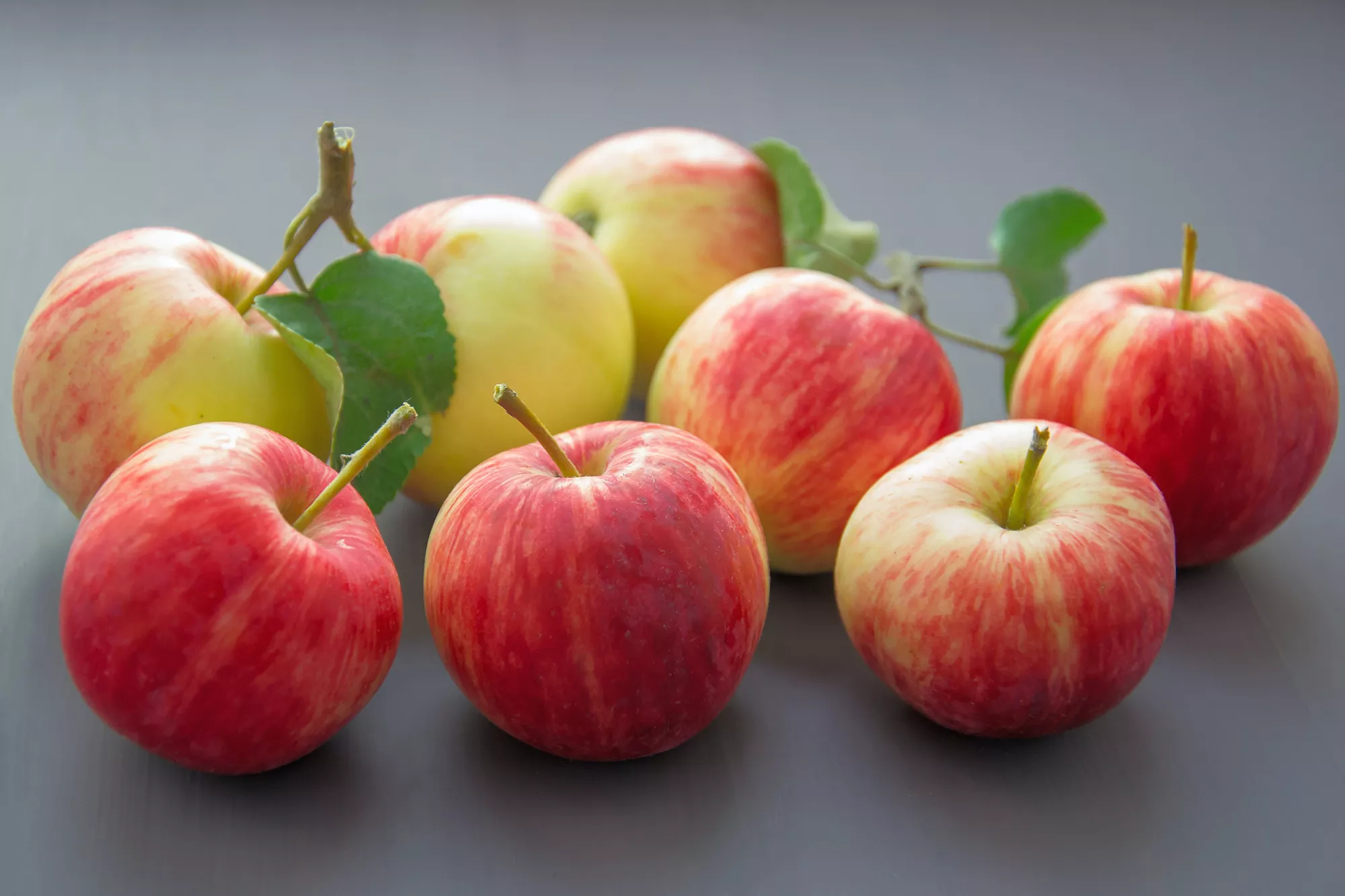 Как красиво нарезать яблоки: лучшие варианты с фото