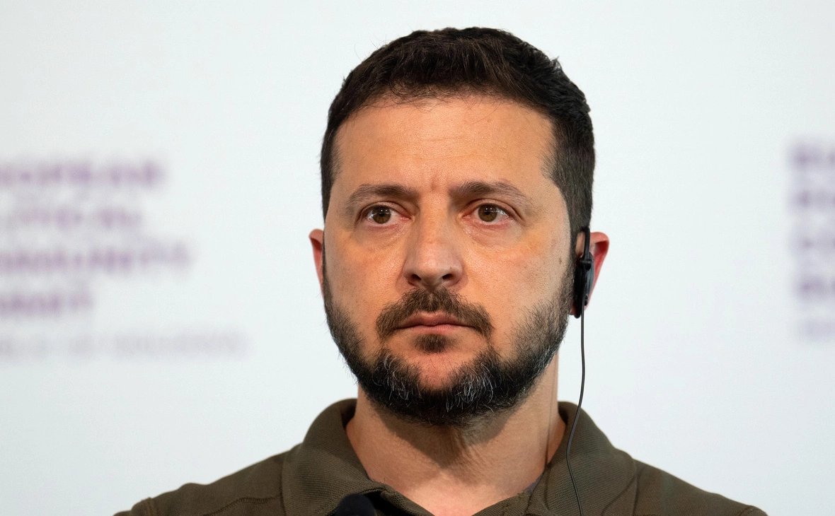 Carl Court / Getty Images