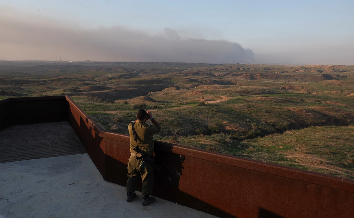 Ronen Zvulun / Reuters